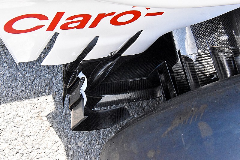 Sauber: ecco il doppio dente sul bordo esterno del diffusore della C37