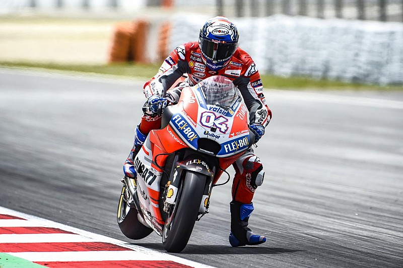 Dovizioso presenta sus credenciales en el warm up