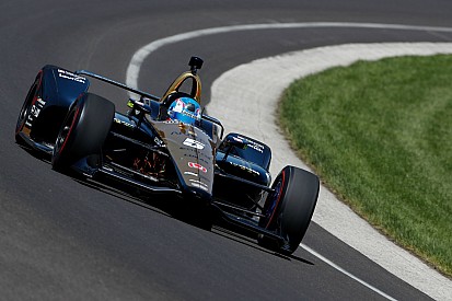Wickens: Using Hinchcliffe’s car for Indy rookie test was “tricky”