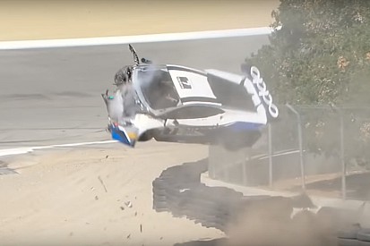 Video: tremendo botto per Sheena Monk che esce al "Cavatappi" contro un muro di tre gomme!