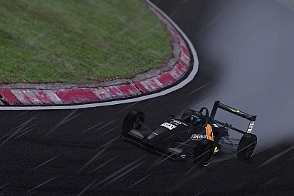 Live sim racing: Seizoensfinale SRVN F2000 op Circuit Zandvoort