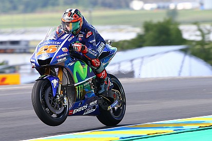 Viñales logra la pole y Rossi largará segundo en Francia