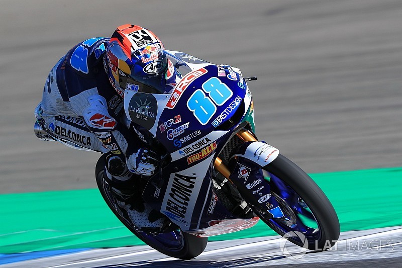 Moto3 Assen: Martin galibiyetle şampiyona liderliğine yükseldi