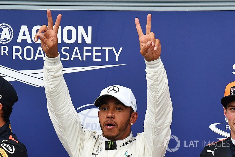 Hamilton: megpróbálom pokollá tenni Vettel életét