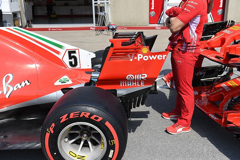 A Ferrari levette a T-szárnyat Kanadára