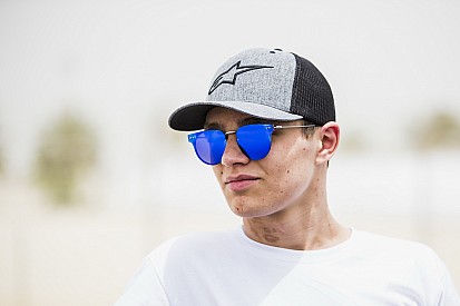 Norris aims to give McLaren "headache" over 2019 line-up