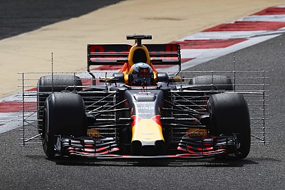 Según Ricciardo "un fallo en el motor nos afectó"