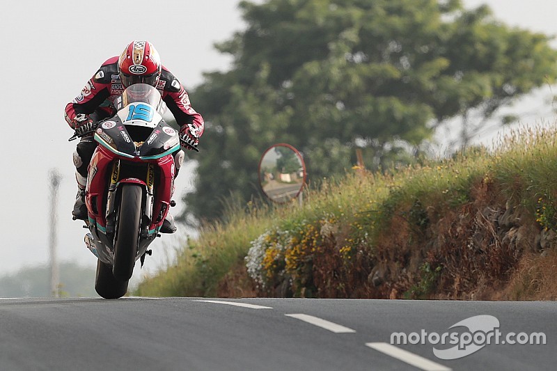 James Cowton killed in multi-bike Southern 100 crash