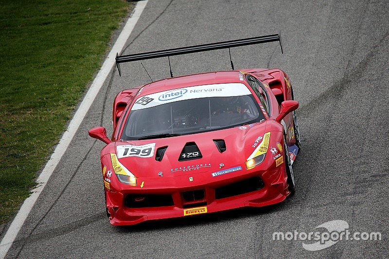 Lu se lleva la primera carrera de la Ferrari Challenge North America en Mugello