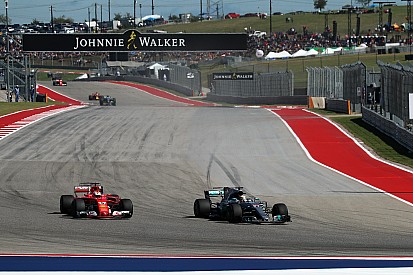 Hamilton kreidet Vettel Fehler an: Ich wäre vorne geblieben