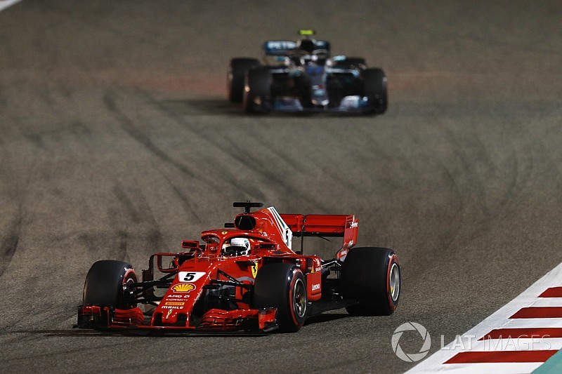 Ricciardo: no lugar de Bottas, teria tentado passar Vettel