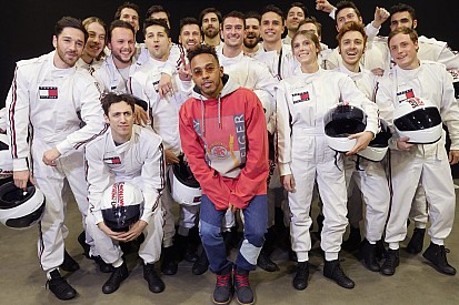Opini: Akan seperti apa aktivitas Lewis Hamilton usai pensiun?
