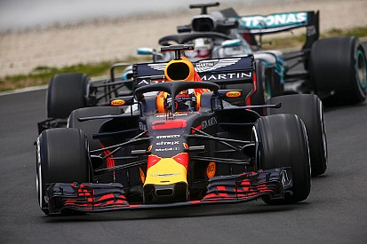 Hamilton : Les Red Bull "sont les plus rapides"