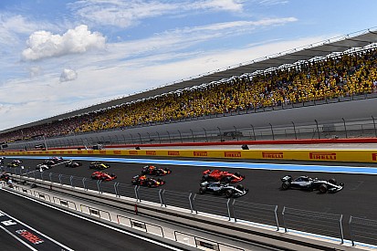 Alonso boccia l'idea dei primi 20 a punti: "Toglierebbe alla F1 uno dei suoi elementi unici"