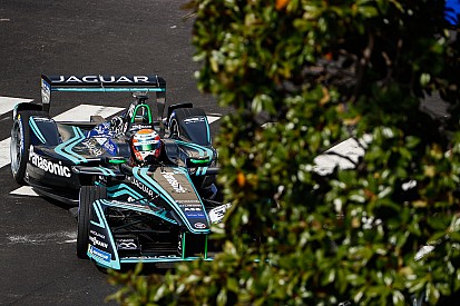 Em Paris, Nelsinho Piquet traça pódio como meta