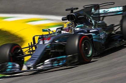 Hamilton says three engines per season rule "sucks"