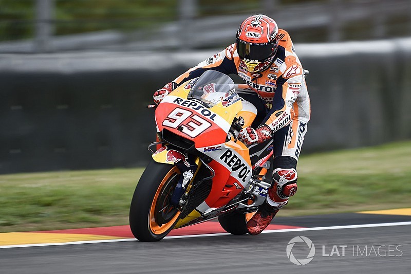 Tes privat di Brno, Honda uji coba sasis baru