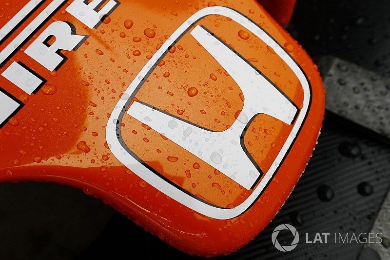 McLaren: Fikir ayrılığı nedeniyle Honda ile devam edemezdik