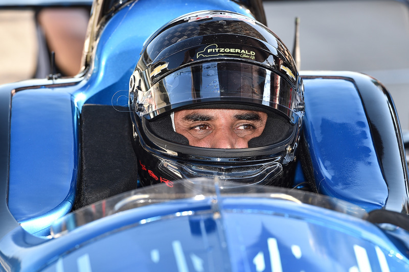 Juan Pablo Montoya prova la Chevrolet IndyCar 2018