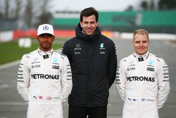 Lewis Hamilton, Valtteri Bottas en directeur Toto Wolff, Mercedes AMG F1