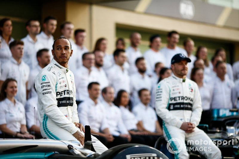 Lewis Hamilton, Mercedes AMG F1, and Valtteri Bottas, Mercedes AMG F1, pose for a group photo