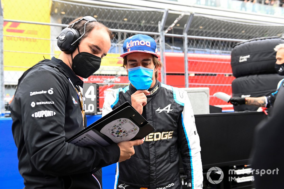 Fernando Alonso, Alpine F1, dengan engineer