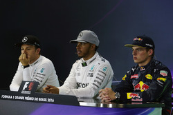 Pressekonferenz: 1. Lewis Hamilton, Mercedes AMG F1; 2. Nico Rosberg, Mercedes AMG F1; 3. Max Versta