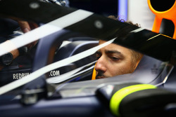Daniel Ricciardo, Red Bull Racing RB12 mit dem Aeroscreen