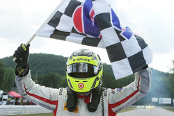 Race winnaar Renger van der Zande, Starworks Motorsports