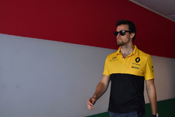 Джоліон Палмер, Renault Sport F1 Team RS17