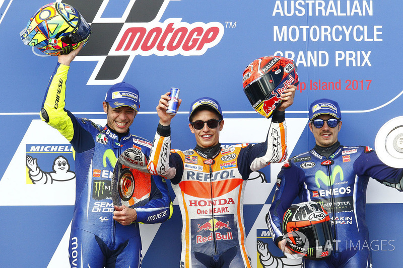 Podium ganador Marc Marquez, Repsol Honda Team, segunda plaza Valentin Rossi, Yamah Factory Racing, tercera plaza Maverick Viñales, Yamaha Factory Racing