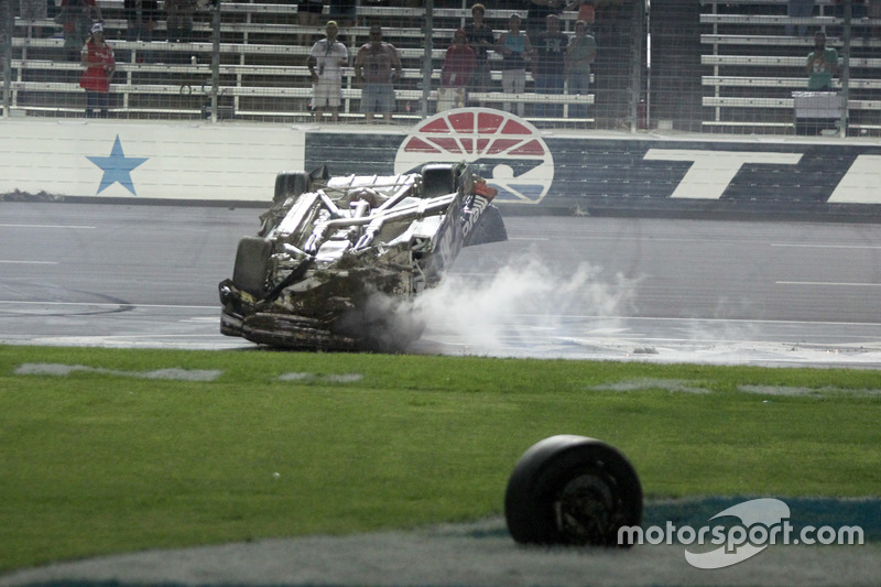 Unfall von Timothy Peters, MDM Motorsports Chevrolet