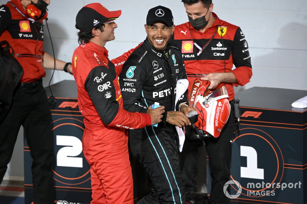 Lewis Hamilton se mostró feliz de terminar con un podio inesperado en Bahréin.