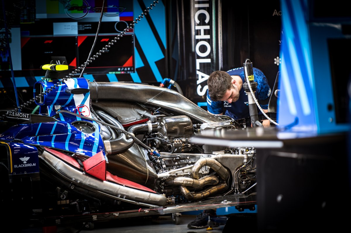 Детали силовой установки Mercedes на Williams FW43B