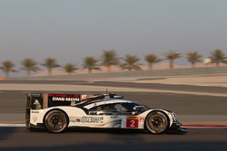 #2 Porsche Team Porsche 919 Hybrid: Romain Dumas, Neel Jani, Marc Lieb