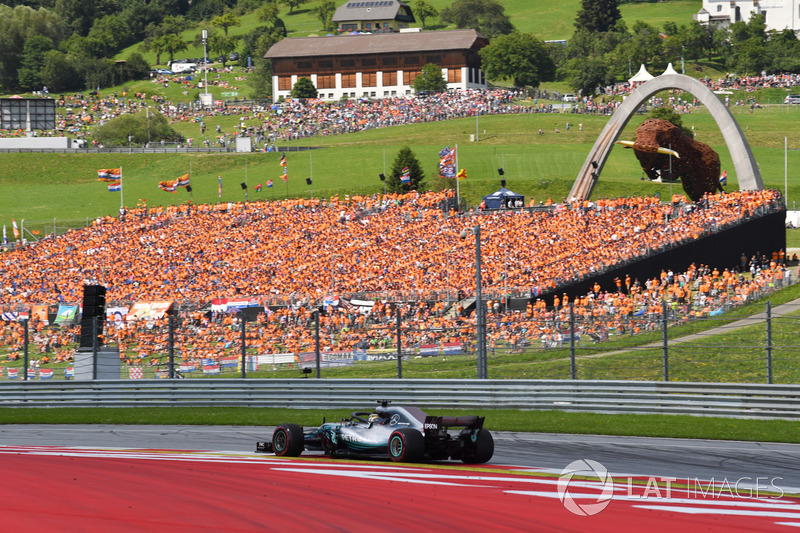 Льюіс Хемілтон, Mercedes-AMG F1 W09