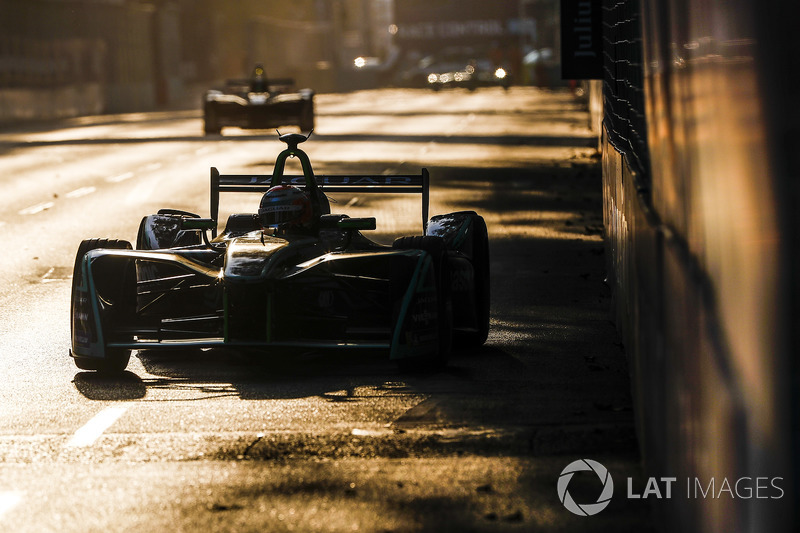 Nelson Piquet Jr., Jaguar Racing