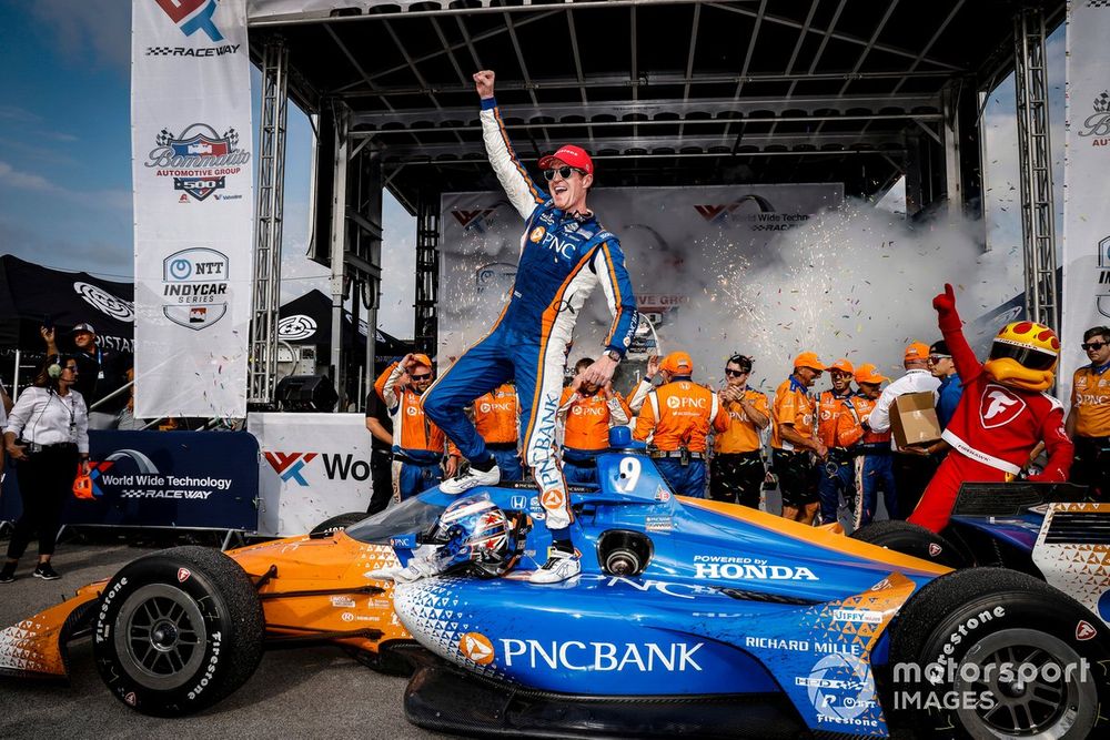 Scott Dixon, Chip Ganassi Racing Honda, podium