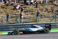 Lewis Hamilton, Mercedes AMG F1 W07 Hybrid