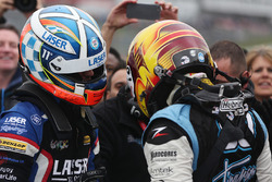 Yarış galibi Aiden Moffat, Laser Tools Racing Mercedes Benz A-Class