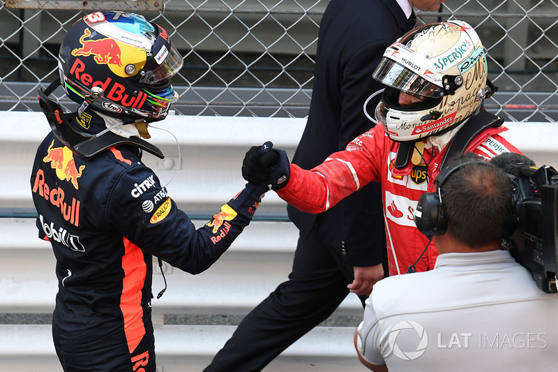 Даніель Ріккардо, Red Bull Racing та Себастьян Феттель, Ferrari