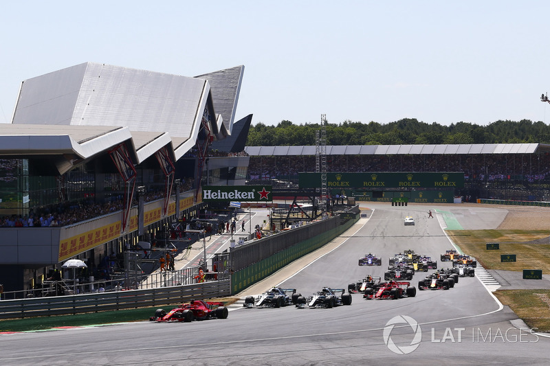 Start: Sebastian Vettel, Ferrari SF71H leidt
