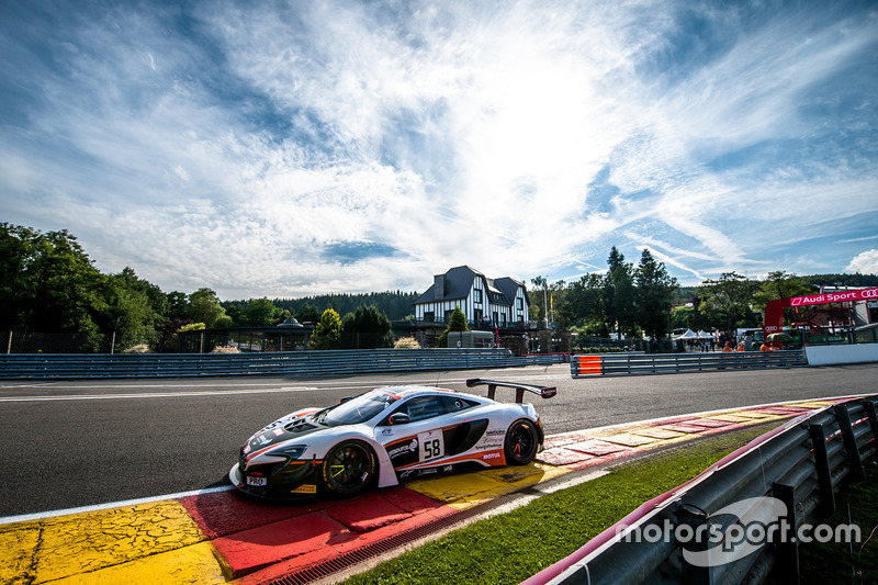 #58 Garage 59, McLaren 650 S GT3: Шейн ван Гісберген, Ком Ледогар, Роб Белл