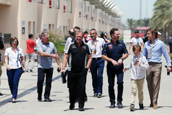 Christian Horner, Red Bull Racing teambaaas en Robert Fernley, Sahara Force India F1 Team afgevaardi