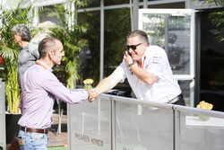 Zak Brown, Executive Director, McLaren Technology Group, with Cyril Abiteboul, Managing Director, Re