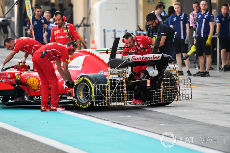 Kimi Raikkonen, Ferrari SF70H, aero sensors op de achtervleugel