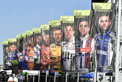 Fahnen: Teilnehmer der Round of 12 der NASCAR-Playoffs 2017