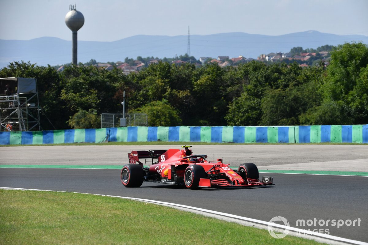 Carlos Sainz Jr., Ferrari SF21