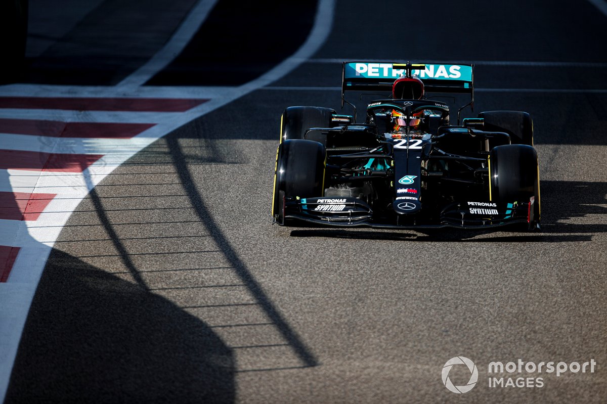 Nyck de Vries sempat menjajal mobil Mercedes F1 W11 di sesi tes F1
