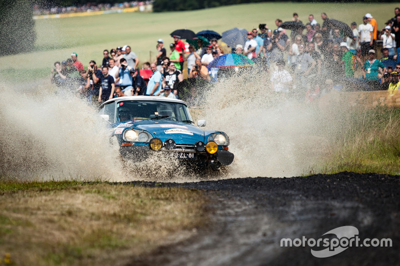 Historischer Rallye-Citroën